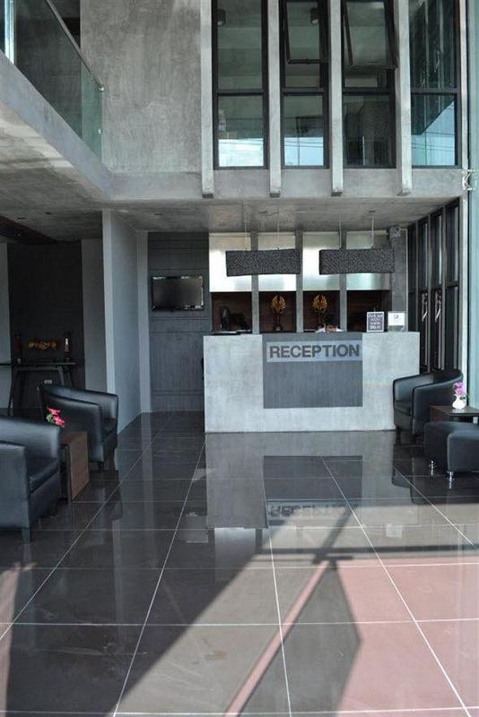 צ'יאנג מאי B2 Black Business And Budget Hotel מראה חיצוני תמונה