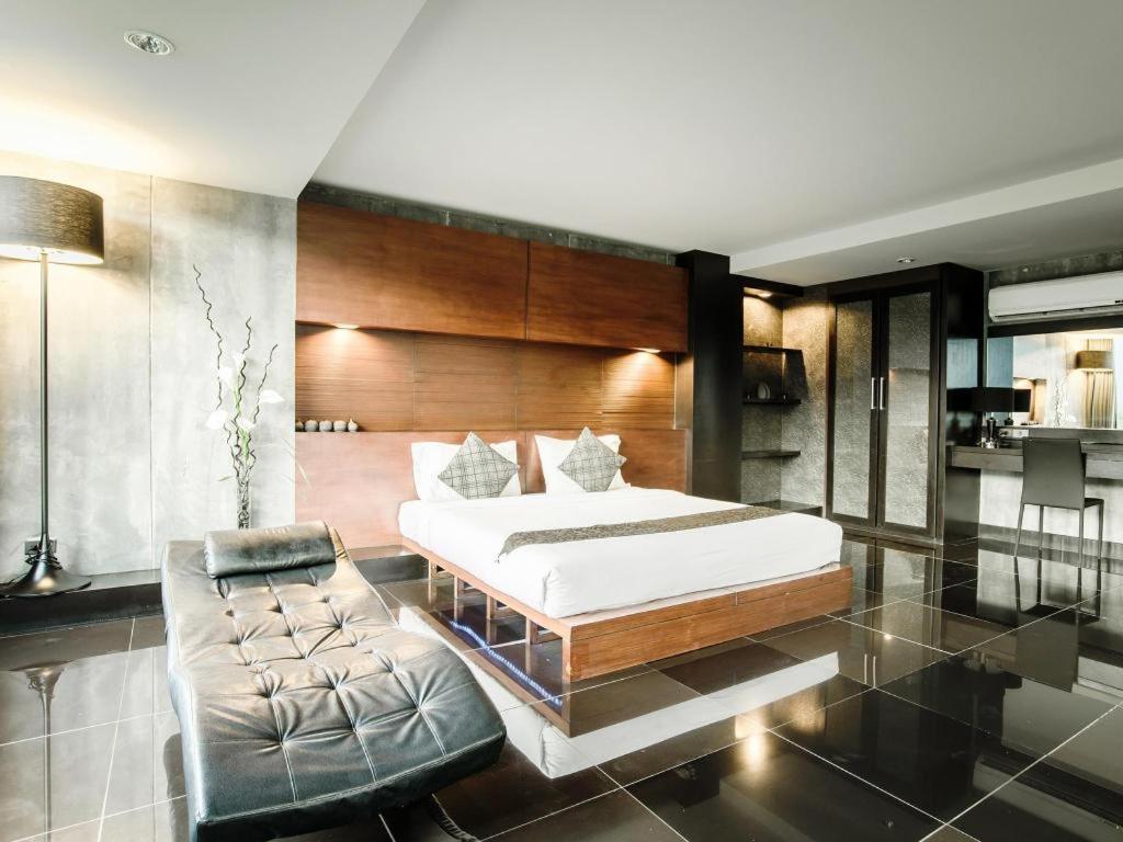 צ'יאנג מאי B2 Black Business And Budget Hotel מראה חיצוני תמונה